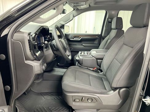 Used 2023 Chevrolet Silverado 1500 LT Trail Boss image 19