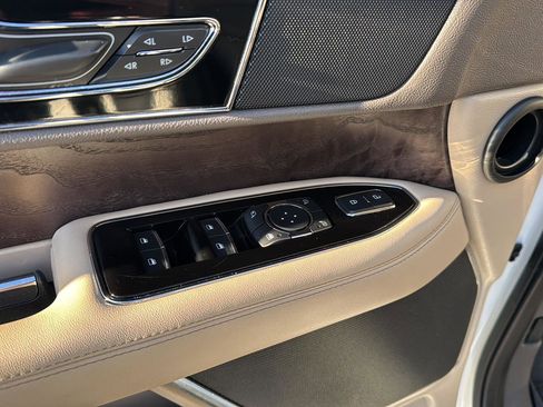 Used 2022 Lincoln Navigator L Reserve image 28