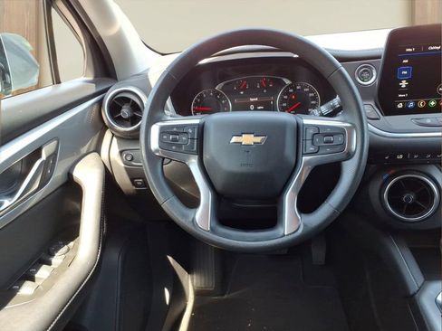 Certified 2025 Chevrolet Blazer LT AWD/4WD image 25