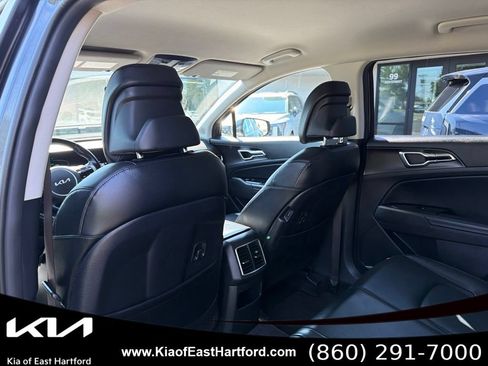 Certified 2023 Kia Sportage EX AWD/4WD image 18