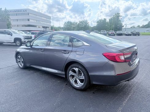 Used 2018 Honda Accord EX-L image 3