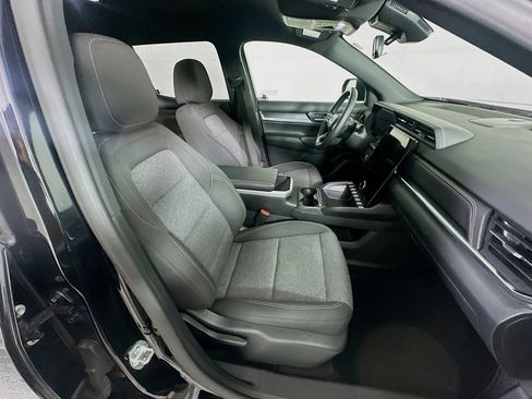 Used 2025 GMC Terrain Elevation image 30