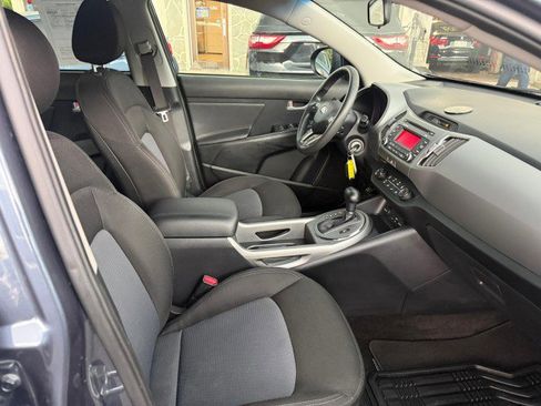 Used 2016 Kia Sportage LX AWD/4WD image 16