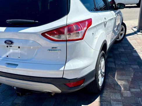 Used 2016 Ford Escape SE w/ Equipment Group 201A image 24