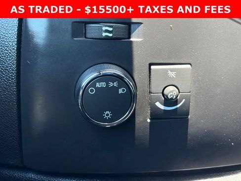 Used 2008 Chevrolet Silverado 2500 LT w/ EZ-Lift Tailgate Package AWD/4WD image 18