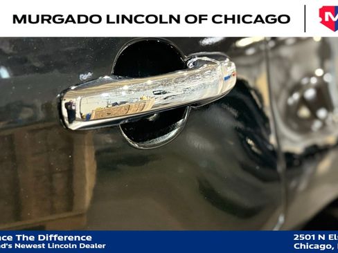 Used 2013 Lincoln MKX AWD image 20