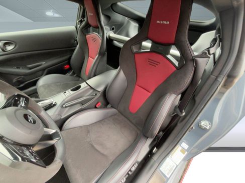 New 2024 Nissan Z NISMO w/ Floor Mat Package image 15