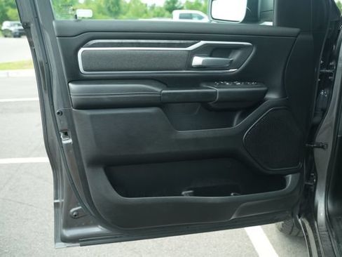 Used 2020 RAM 1500 Big Horn AWD/4WD image 14