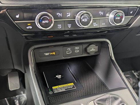 Used 2023 Honda CR-V EX-L image 19