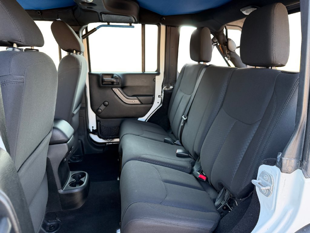 Used 2017 Jeep Wrangler Unlimited Sport w/ Connectivity Group AWD/4WD image 19