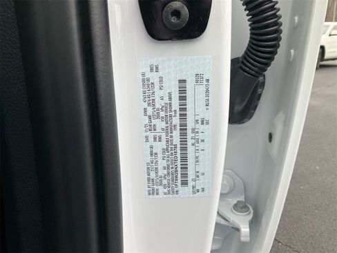 New 2026 Ford F250 Lariat w/ Chrome Package image 18