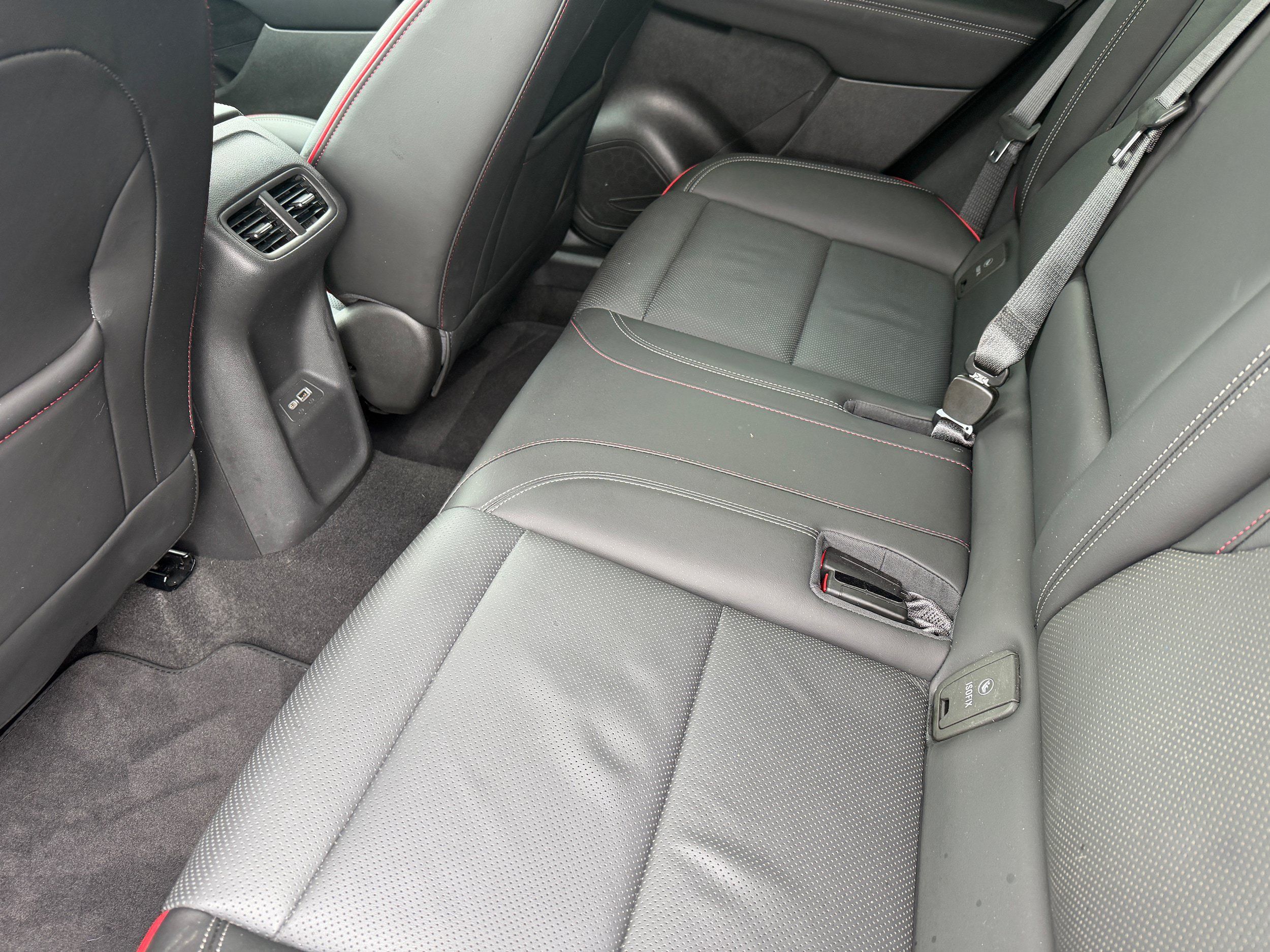 Used 2023 Buick Envision Essence w/ Sport Touring Package AWD/4WD image 21