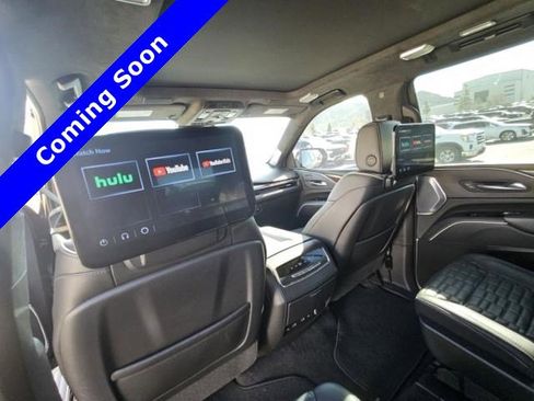 Used 2023 Cadillac Escalade Sport Platinum w/ LPO, ONYX Package image 10