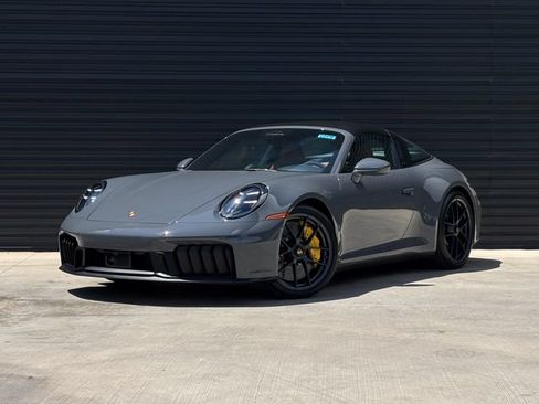 Used 2026 Porsche 911 Targa 4 GTS AWD/4WD image 1