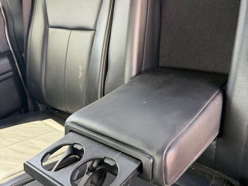 Used 2020 Ford F150 Lariat AWD/4WD image 10