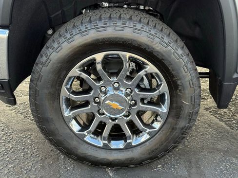 New 2026 Chevrolet Silverado 2500 LTZ image 10