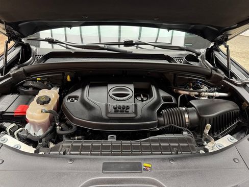 Used 2023 Jeep Grand Cherokee Overland w/ Luxury Tech Group IV image 26