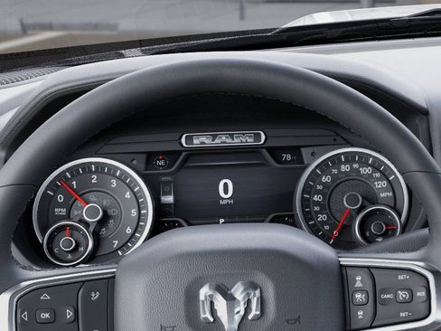 New 2026 RAM 2500 Big Horn AWD/4WD image 17