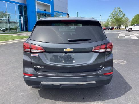 Used 2023 Chevrolet Equinox LT image 3