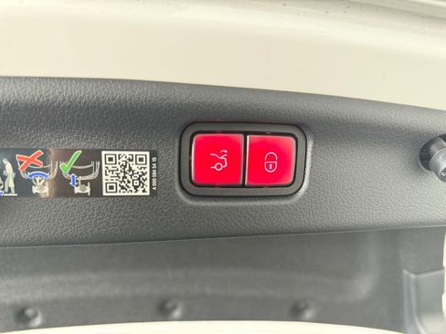 Certified 2024 Mercedes-Benz C 300 C 300 image 33