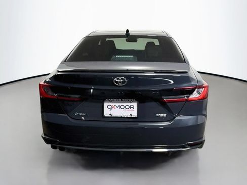 Used 2025 Toyota Camry XSE FWD image 6