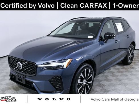 Certified 2025 Volvo XC60 B5 Plus image 1
