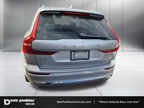 Used 2022 Volvo XC60 B5 Inscription w/ Advanced Package image 5