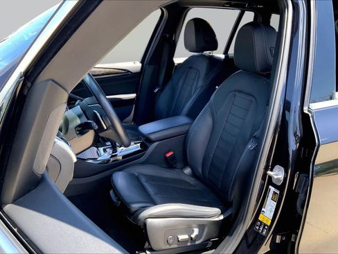Used 2018 BMW X3 xDrive30i AWD/4WD image 7