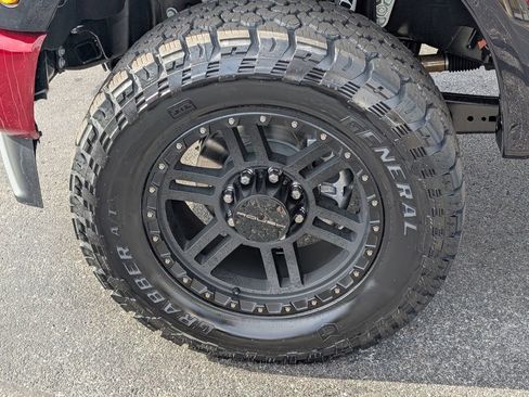 New 2026 Ford F250 Lariat w/ Black Appearance Package image 30