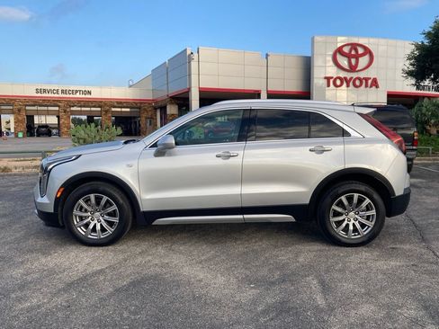 Used 2020 Cadillac XT4 Premium Luxury w/ Driver Awareness Package AWD/4WD image 8