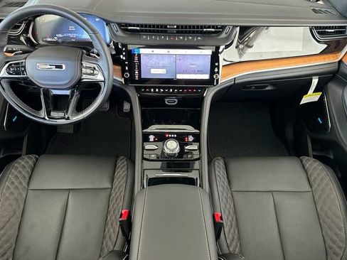 New 2026 Jeep Grand Cherokee L Summit w/ Obsidian Package AWD/4WD image 10