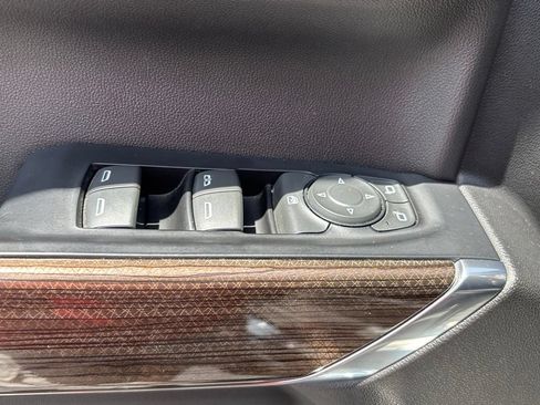 Used 2019 Chevrolet Silverado 1500 RST w/ All-Star Edition AWD/4WD image 8