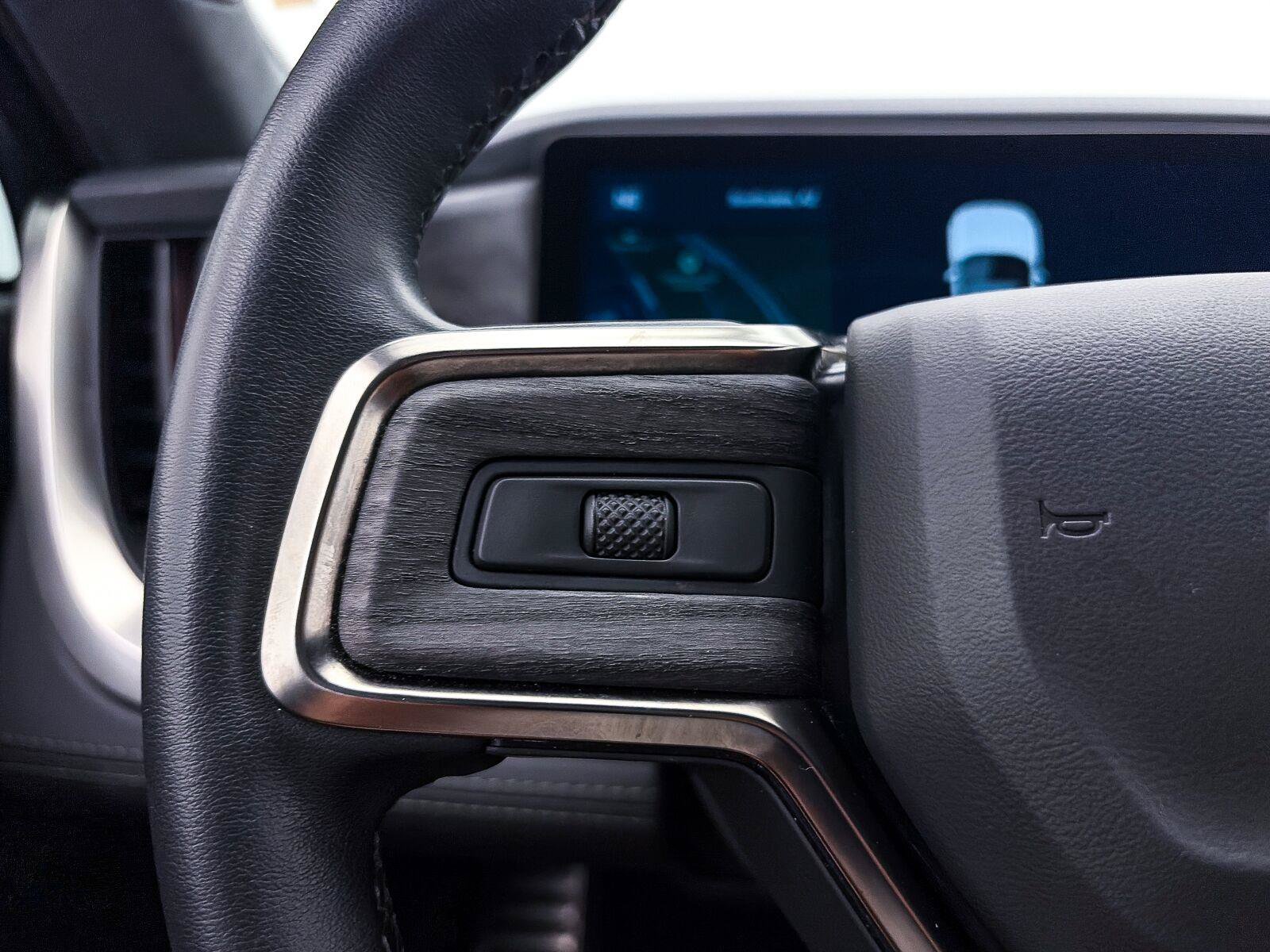 Used 2022 Rivian R1S Launch Edition Quad AWD/4WD image 29
