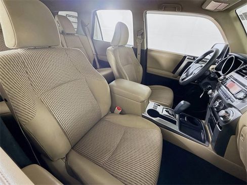 Used 2012 Toyota 4Runner SR5 image 24