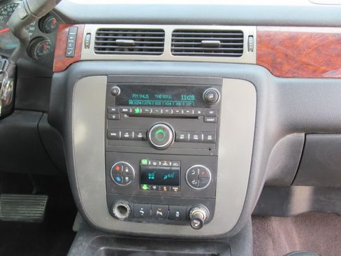 Used 2012 GMC Sierra 2500 SLT w/ SLT Convenience Package AWD/4WD image 13