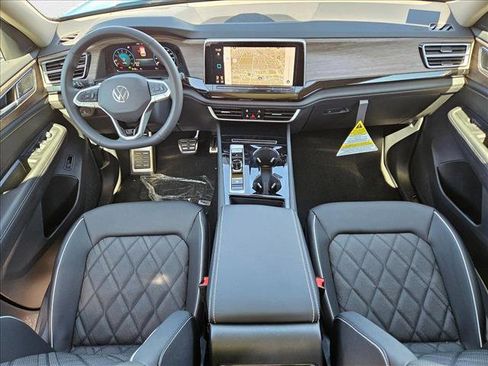 New 2025 Volkswagen Atlas SEL Premium R-Line image 16