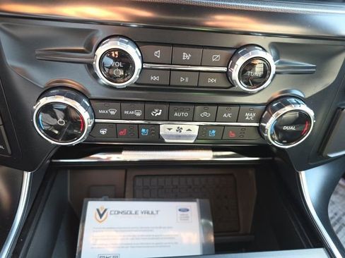 Used 2024 Ford F150 Raptor image 23