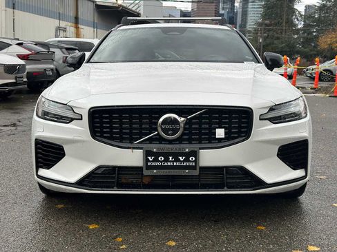 Certified 2024 Volvo V60 T8 Polestar image 9
