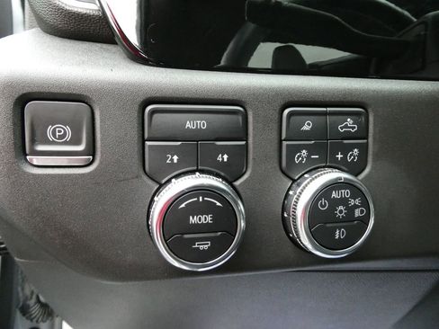 Used 2024 GMC Sierra 1500 SLT w/ SLT Premium Plus Package image 26