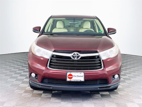 Used 2016 Toyota Highlander Plus image 2
