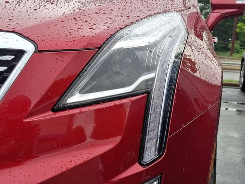 Certified 2022 Cadillac XT5 Premium Luxury w/ Technology Package AWD/4WD image 8