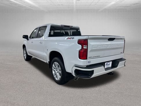 Used 2021 Chevrolet Silverado 1500 RST w/ Convenience Package II image 9
