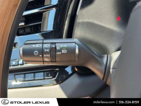 Used 2023 Lexus RX 350h w/ Accessory Package (2T) AWD/4WD image 29
