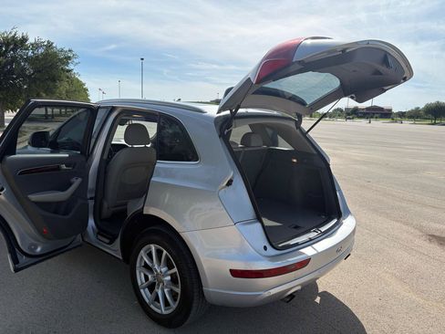 Used 2011 Audi Q5 2.0T Premium Plus AWD/4WD image 37
