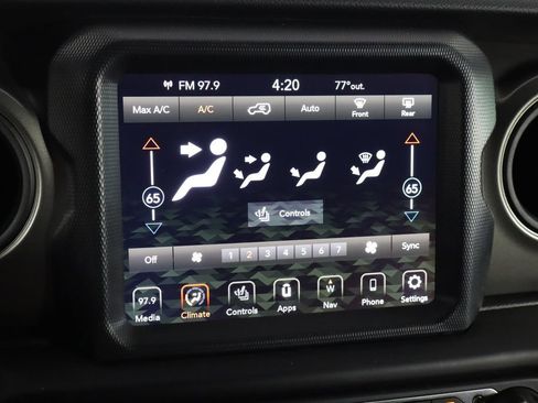Used 2023 Jeep Wrangler Unlimited w/ Sun & Screen Package AWD/4WD image 32