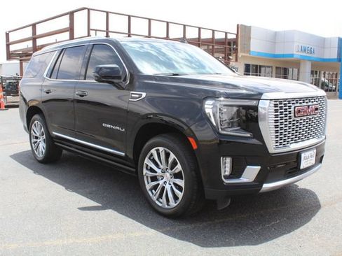 Used 2023 GMC Yukon Denali w/ Denali Reserve Package RWD image 1