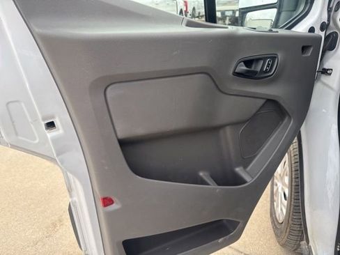 Used 2024 Ford Transit 350 XLT image 13