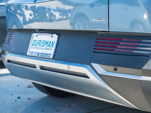 Certified 2024 Hyundai Ioniq 5 SE image 6