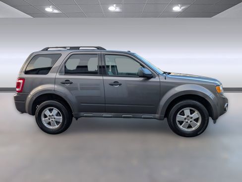 Used 2012 Ford Escape XLT image 8