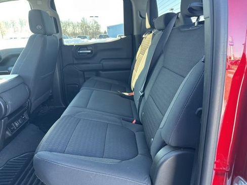 Used 2022 Chevrolet Silverado 1500 LT image 10